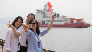 “雪龙2”征南极 国产高科技护航