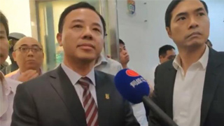 港大面罩学生围府邸 再逼张翔回应“诉求”