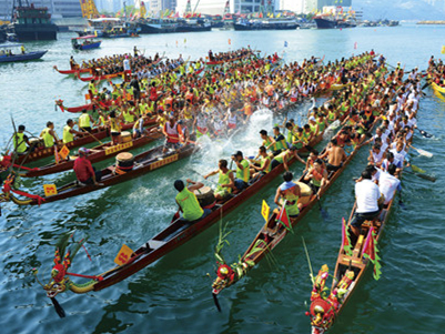 李敬伟《龙舟竞渡》