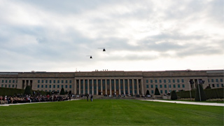 美国防部证实伊朗向美军伊拉克基地发射导弹