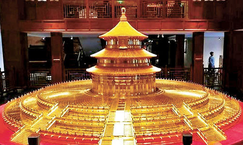 橫琴展出故宮館藏文物 多維呈現皇族傢具端莊神韻