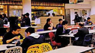 香港理大劫后重开 暴伤未愈