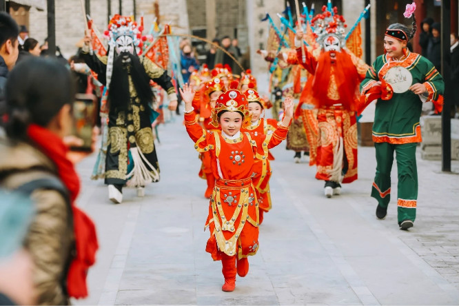 建業電影小鎮「一路有戲·噴空過大年」演出節目單首次曝光