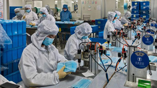 苏州口罩厂日夜赶工驰援武汉