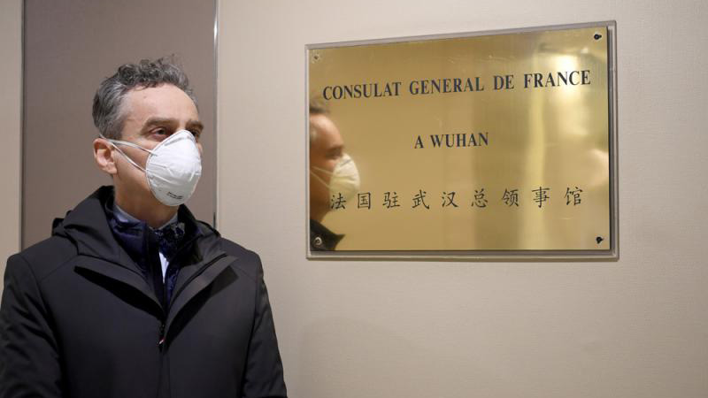 法驻武汉总领事：我们与武汉同在