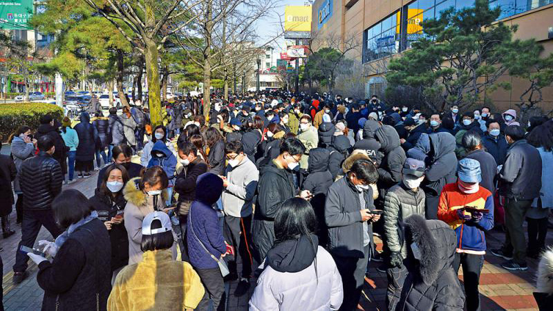 新冠病毒扩散 专家忧全球流行