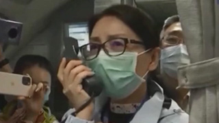 援鄂医疗队返程 医疗救治组负责人哽咽送别天津医疗队