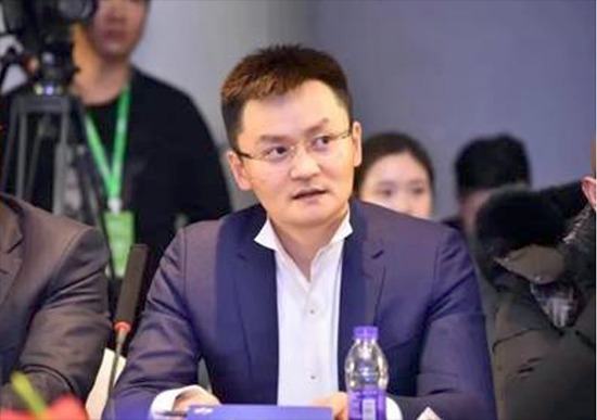 张道远：电话打遍世界为一线英雄筹集“战衣”