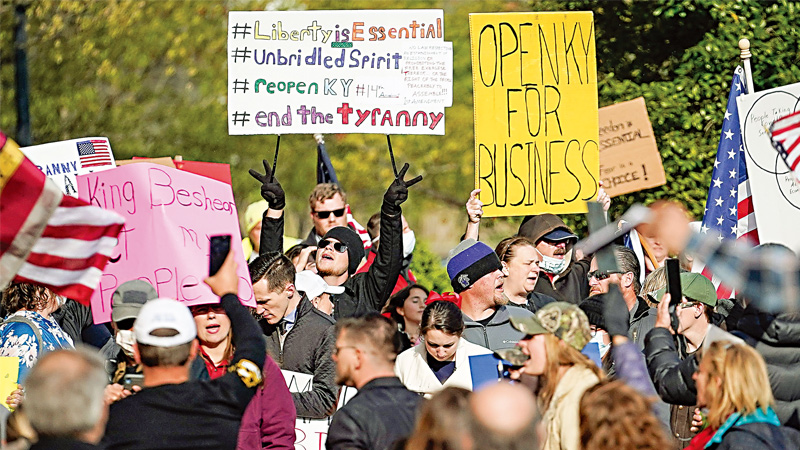 怂恿示威 特朗普暗逼各州解封