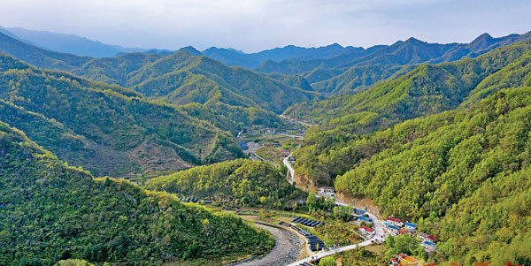 行走在秦嶺最美的季節