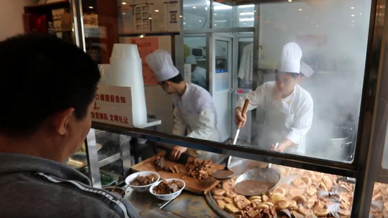 哪些北京重口小吃让你欲罢不能？