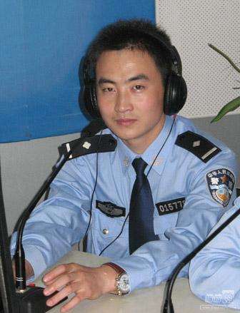 沈战东：人民特警 热血柔肠
