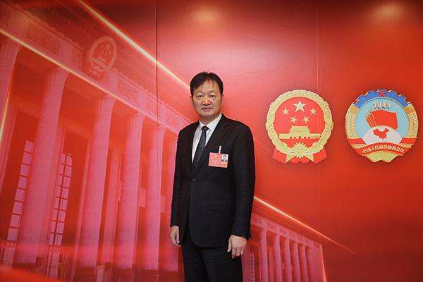全国人大代表秦英林：战“疫”中的企业家担当