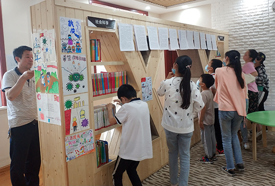 中牟县图书馆“图书馆服务宣传周”展览活动