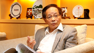 叶国谦：特区公务员广义上是“国家干部”