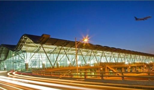郑州机场上半年货运量增速位居全国大型机场首位