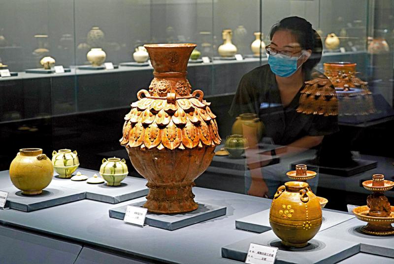 市井萬象\陶瓷中讀「黃河故事」