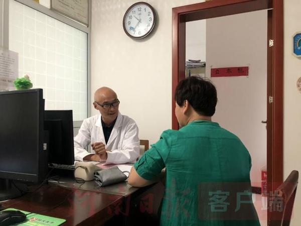 牛秀俊：工作半世纪 甘为杏林翁