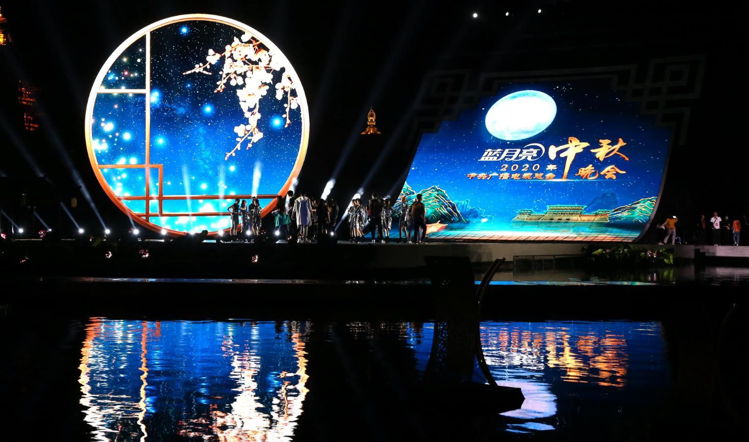 央視中秋晚會錄制 香港內地演員共演主題歌