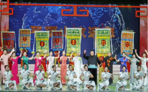 第十届中国曲艺节河南开幕 曲艺名家欢聚鹰城