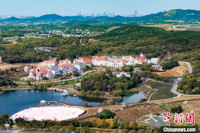 航拍南京谷里美麗鄉村 山水田園展美好生活
