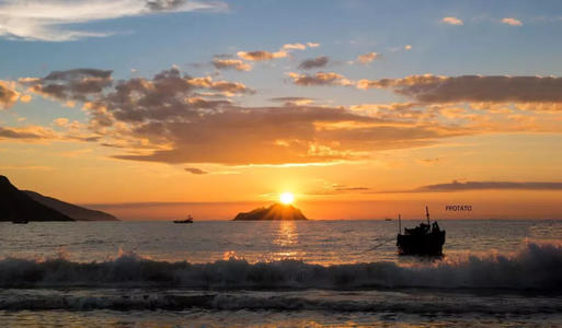 【百家廊】海邊的阿微/若荷