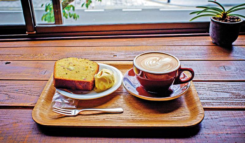 文青的慢活時光/生活在快活 和 慢喝 間