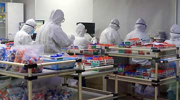 冀引港资金人才　推动医藥发展