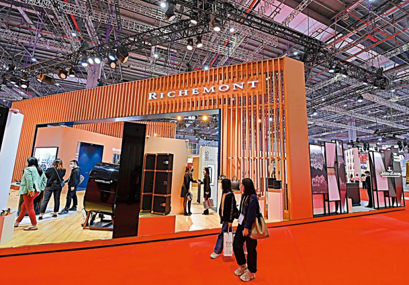 ﻿经济透视/奢侈品瞄中国市场　全方位湧入淘金\大公报记者　倪梦璟　孔雯琼