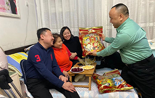 新春送祝福 旺旺等爱心企业走进残障家庭