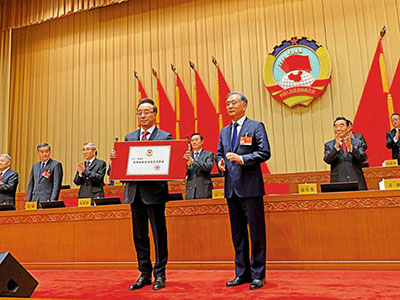 对话屠海鸣：我早已把自己当作《大公报》一员