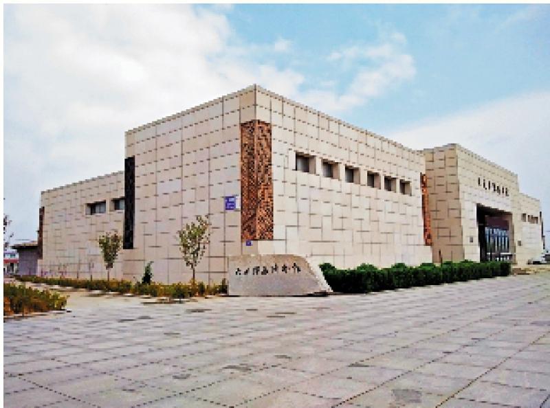 ﻿参观资讯\大嘴子遗址出土文物展