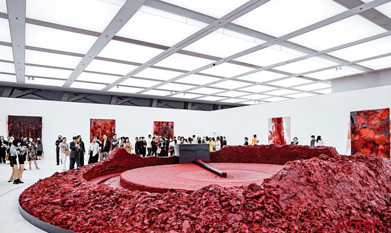 安尼施‧卡普爾：是色彩也是空間