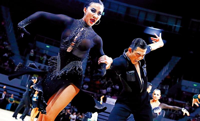 ﻿乐在其中/共醉拉丁舞 跳出一片天