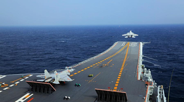 解放军舰机绕台海练兵 专家：剑指封锁全岛