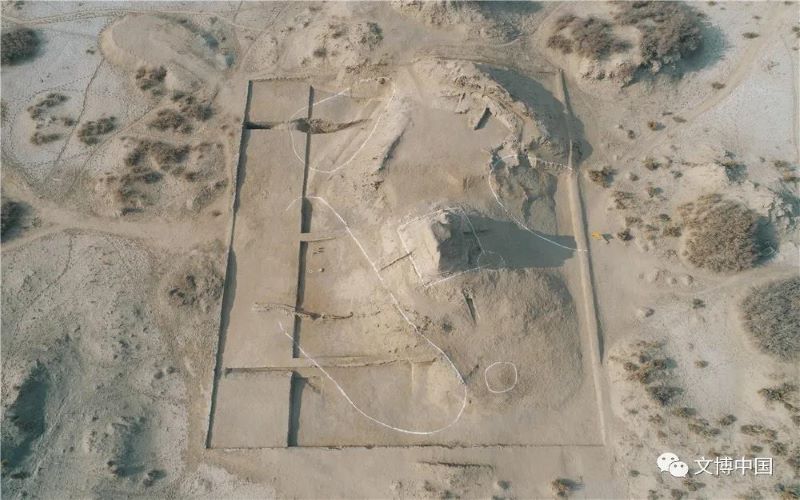 孔雀河畔 黄沙烽燧——新疆尉犁县克亚克库都克烽燧遗址