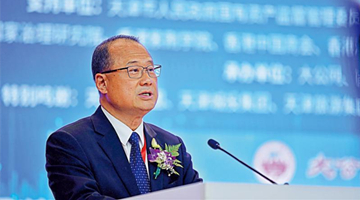 蔡冠深：南北物流枢纽 发展“一带一路”