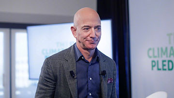 亚马逊创始人贝索斯将于7月5日卸任CEO 担任执行董事长