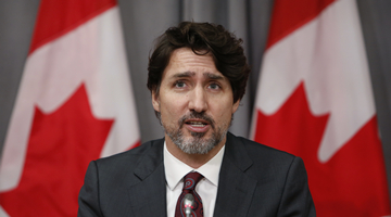 特鲁多承认：215具原住民儿童遗骸悲剧并非孤例