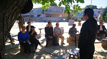 走进榜罗镇：红军精神代代传