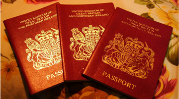 “黄丝”持BNO移民英国后 直言“好后悔”