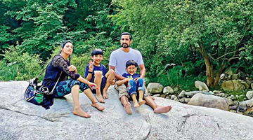 外眼看中共丨印度男子在华事业有成：中国欣欣向荣 肯努力必成功