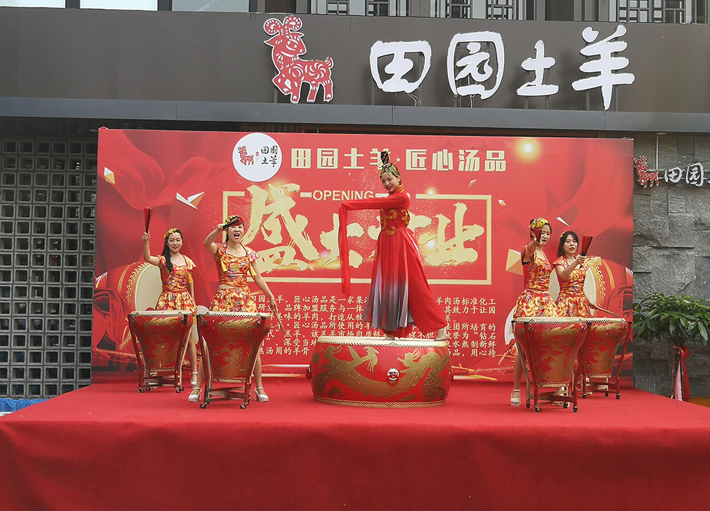 90後小夥轉行做「洛陽湯」 讓「喝家」在碗裏品湯文化嬗變