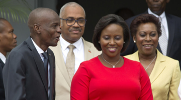 海地深夜谍战片:总统中12枪死 枪手伪装美特工