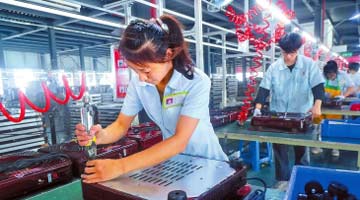 马健:真抓实干为企解忧 精准施策优化环境