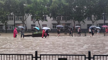 习近平对防汛救灾工作作重要指示 人民群众生命财产安全放在第一位