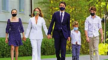 加拿大下月提前大选反对派轰特鲁多自私