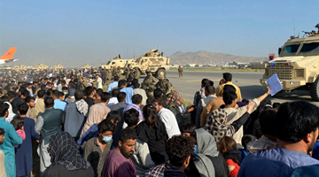 喀布尔机场发生枪击事件 致1死多伤