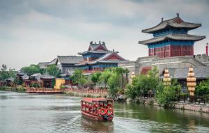 河南景区开门迎客 防疫时刻“在线”