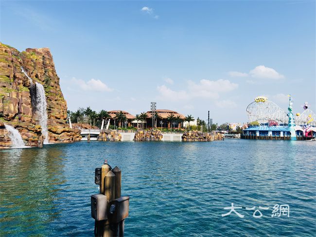 遊客體驗北京環球度假區 整體感受舒服愜意